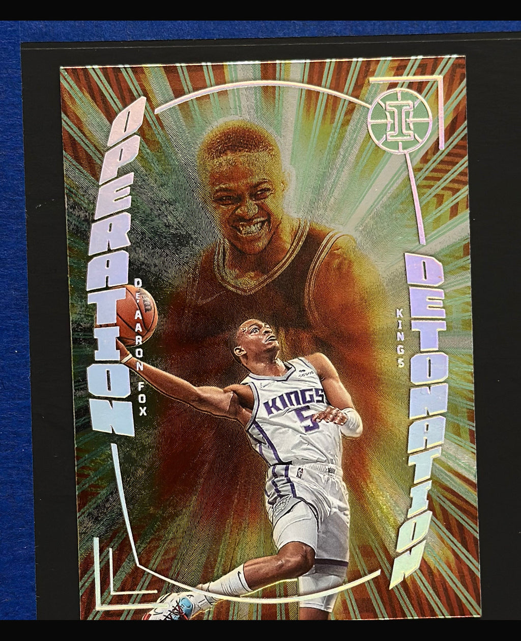 2021-22 Panini Illusions Operation Detonation Emerald De'Aaron Fox #28 — front