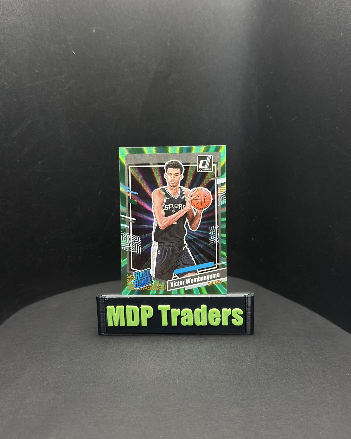 2023-24 Donruss Victor Wembanyama Rated Rookie Holo Green Laser #220 RC - display front