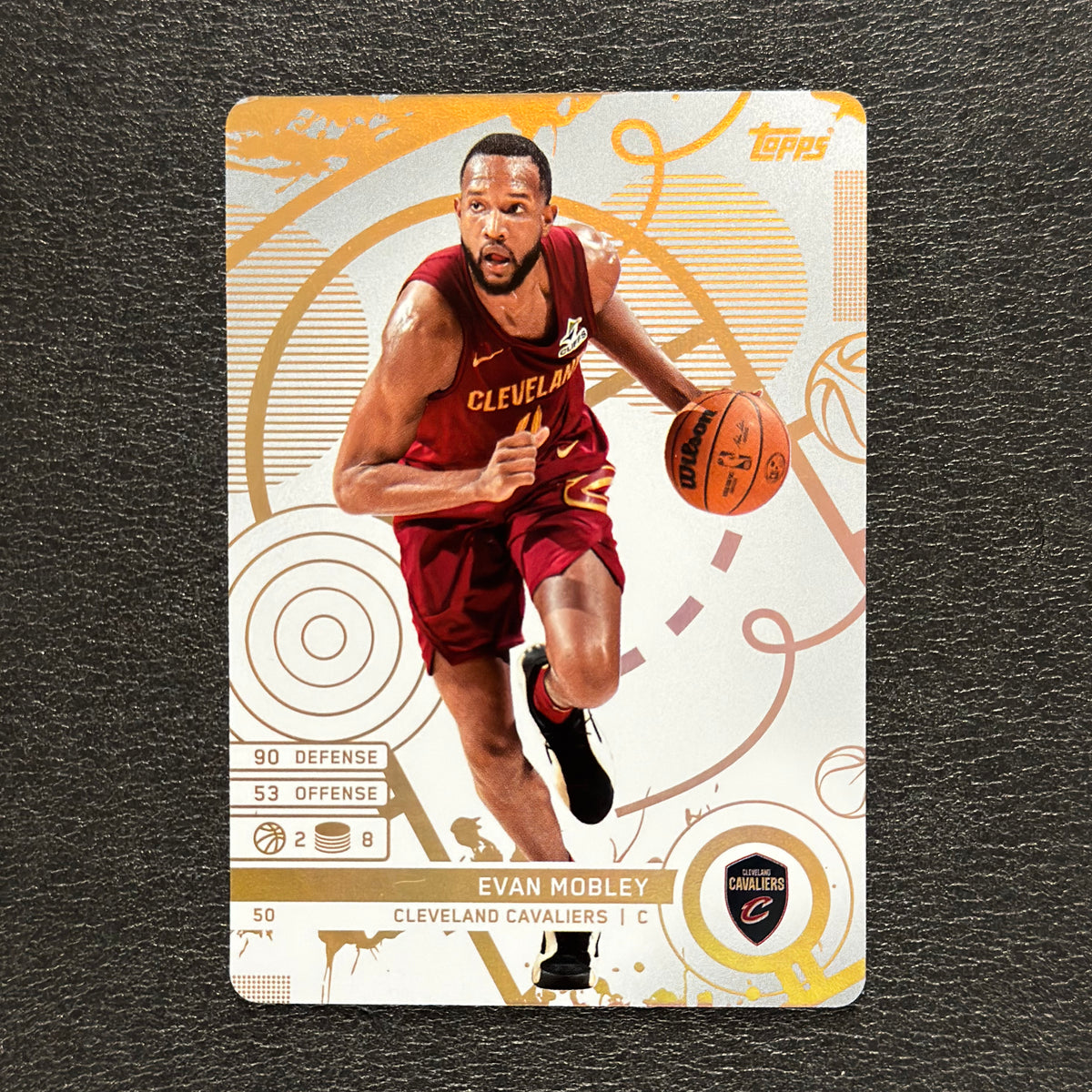 2025-26 Topps Match Attax Evan Mobley #50 White Base — front view