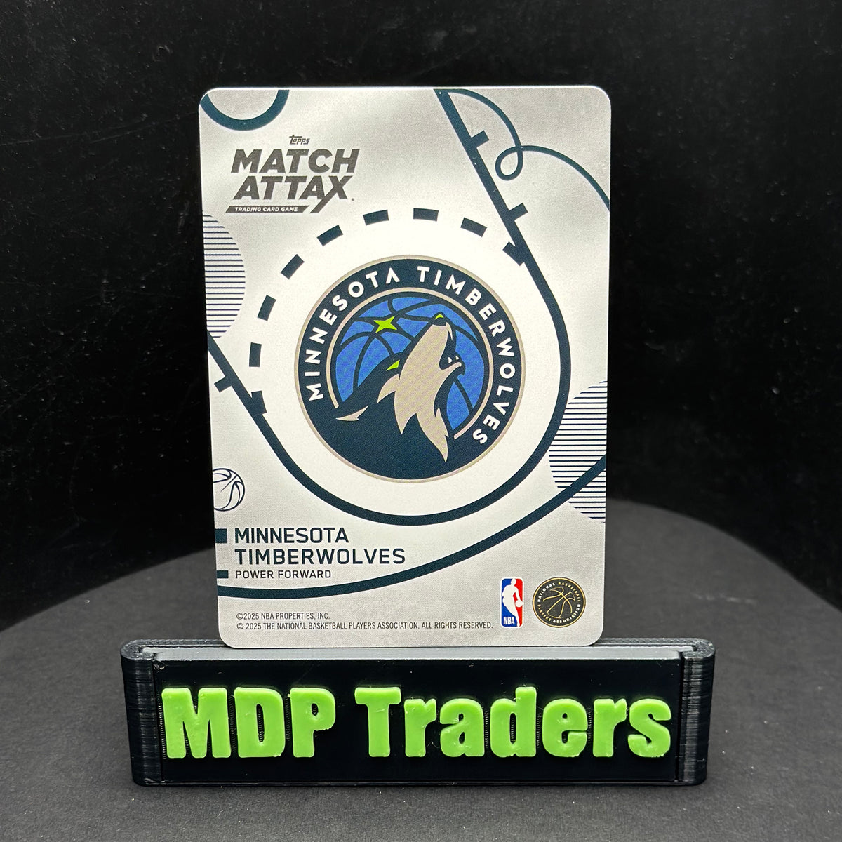 2025-26 Topps Match Attax Julius Randle #66 White Base — back display view