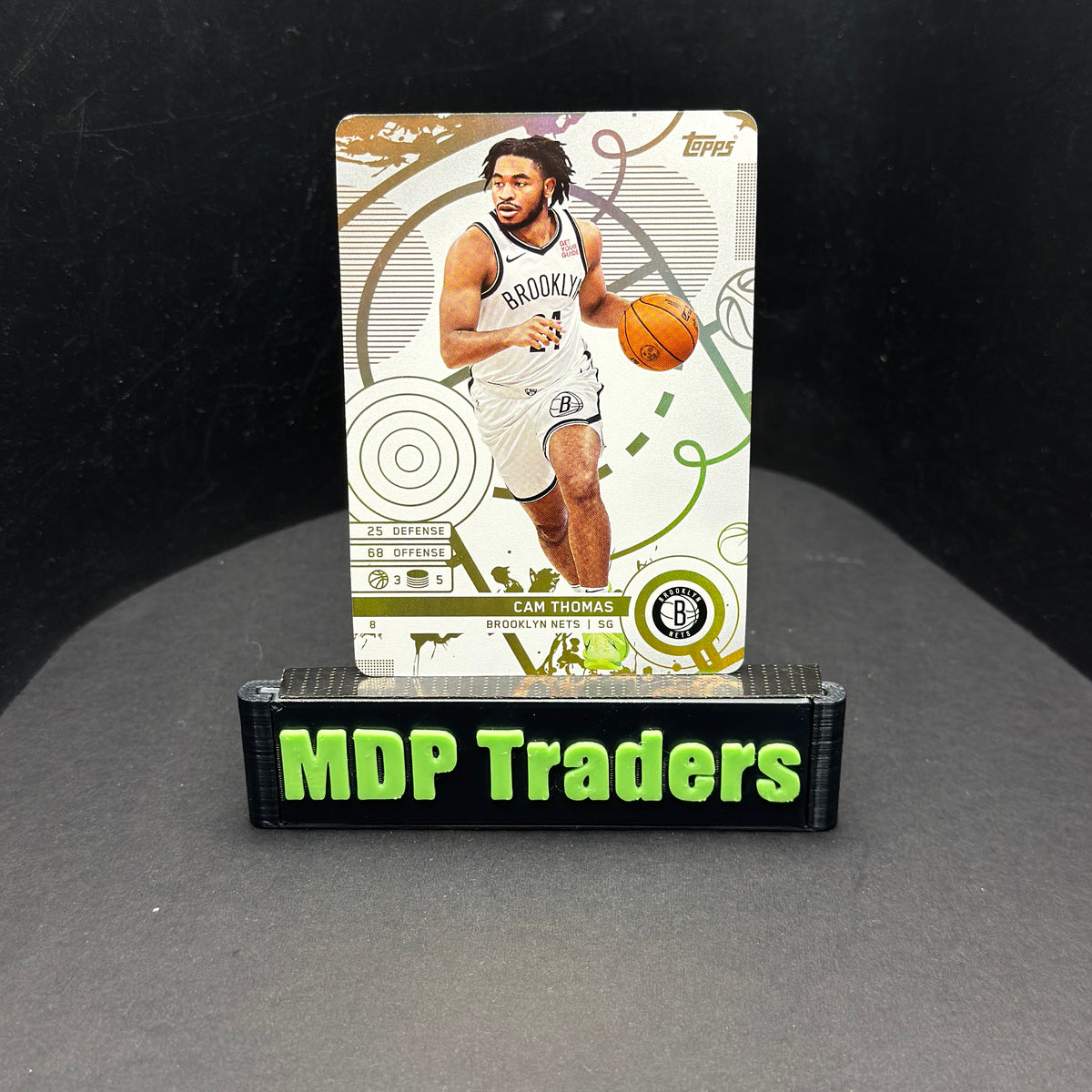 2025-26 Topps Match Attax NBA Cam Thomas #8 White Base – exact card, stand front