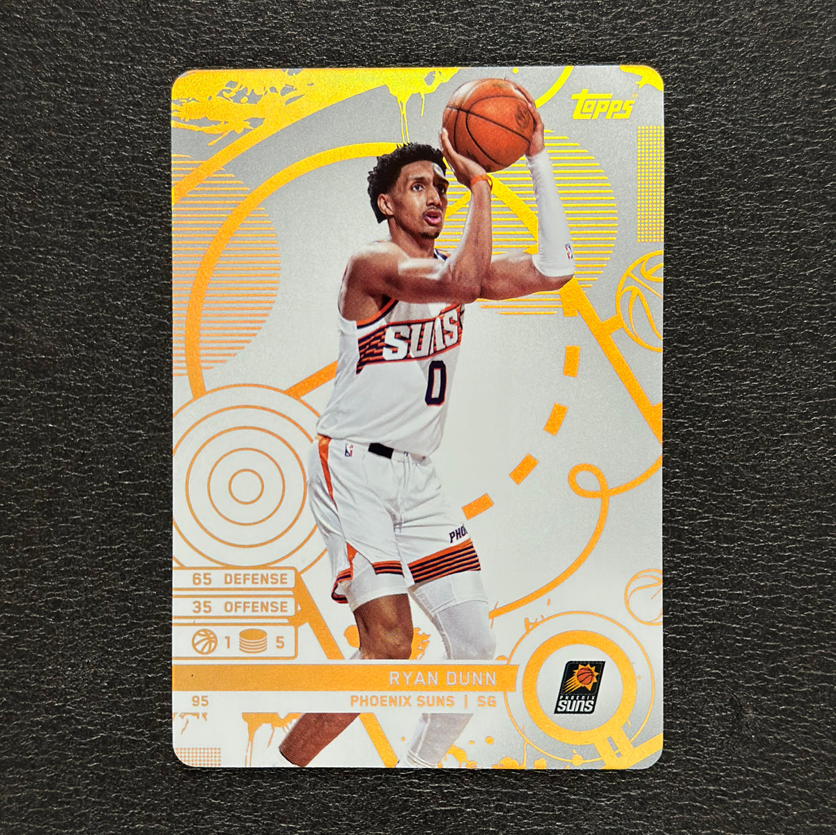 2025-26 Topps Match Attax NBA Ryan Dunn #95 White Base – exact card, flat front