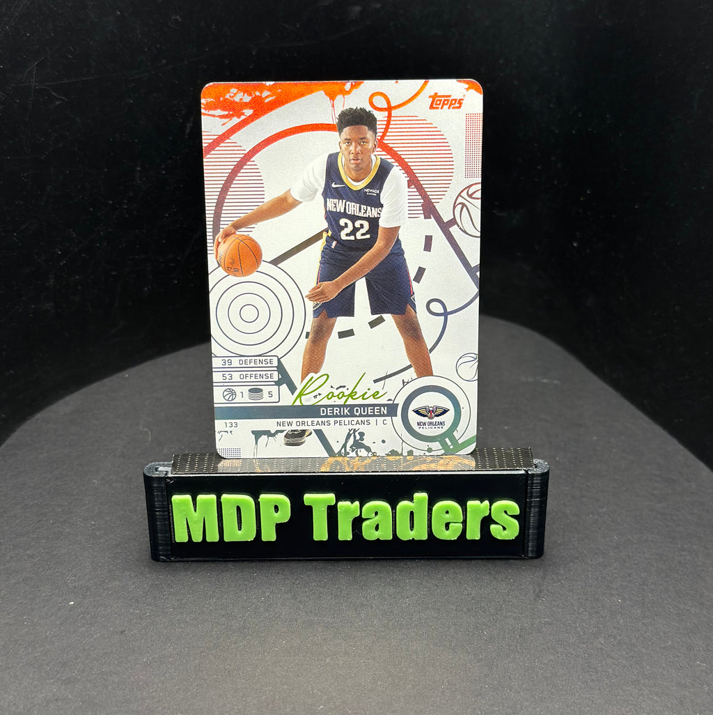 2025-26 Topps Match Attax Derik Queen #133 White Base - front, stand view