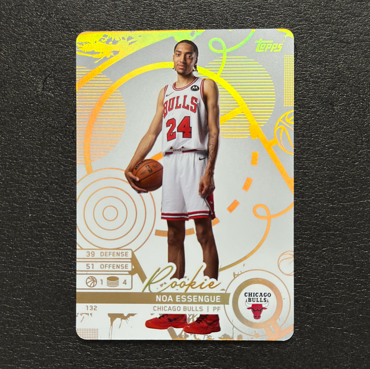 2025-26 Topps Match Attax Noa Essengue #132 White Base - front, flat view