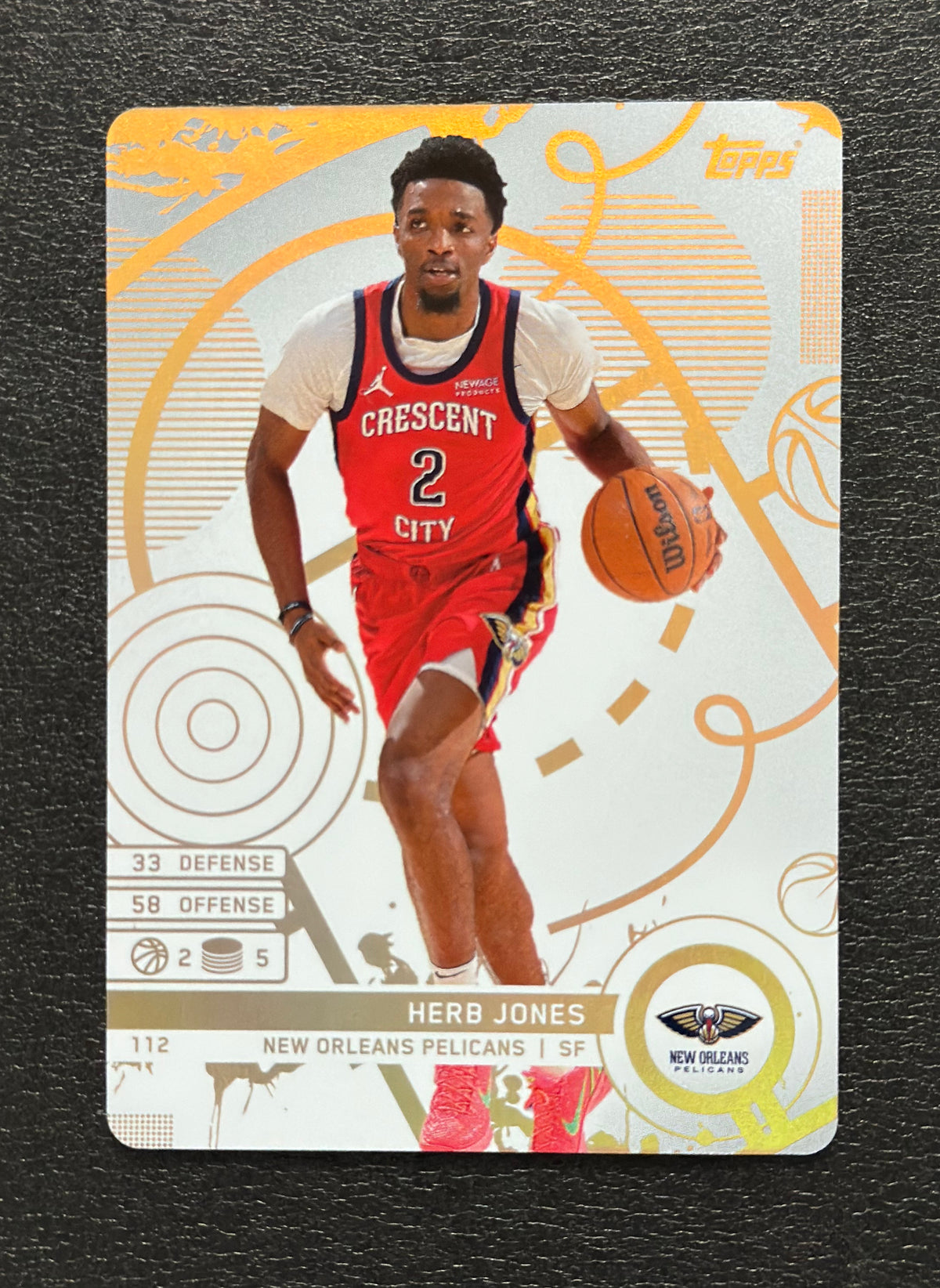 2025-26 Topps Match Attax Herb Jones #112 White Base — flat front
