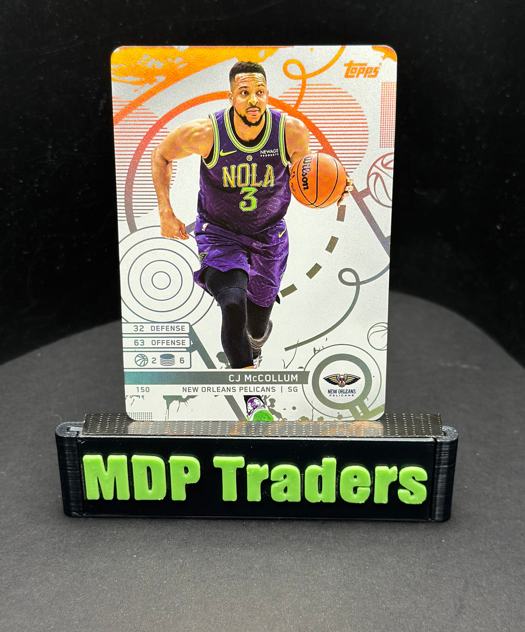 2025-26 Topps Match Attax CJ McCollum #150 White Base — stand front