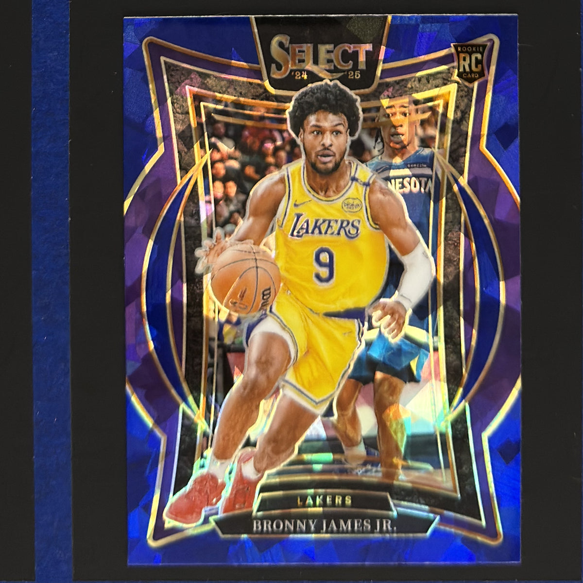 2024-25 Panini Select Concourse Blue Cracked Ice Bronny James Jr. RC #90 — front view