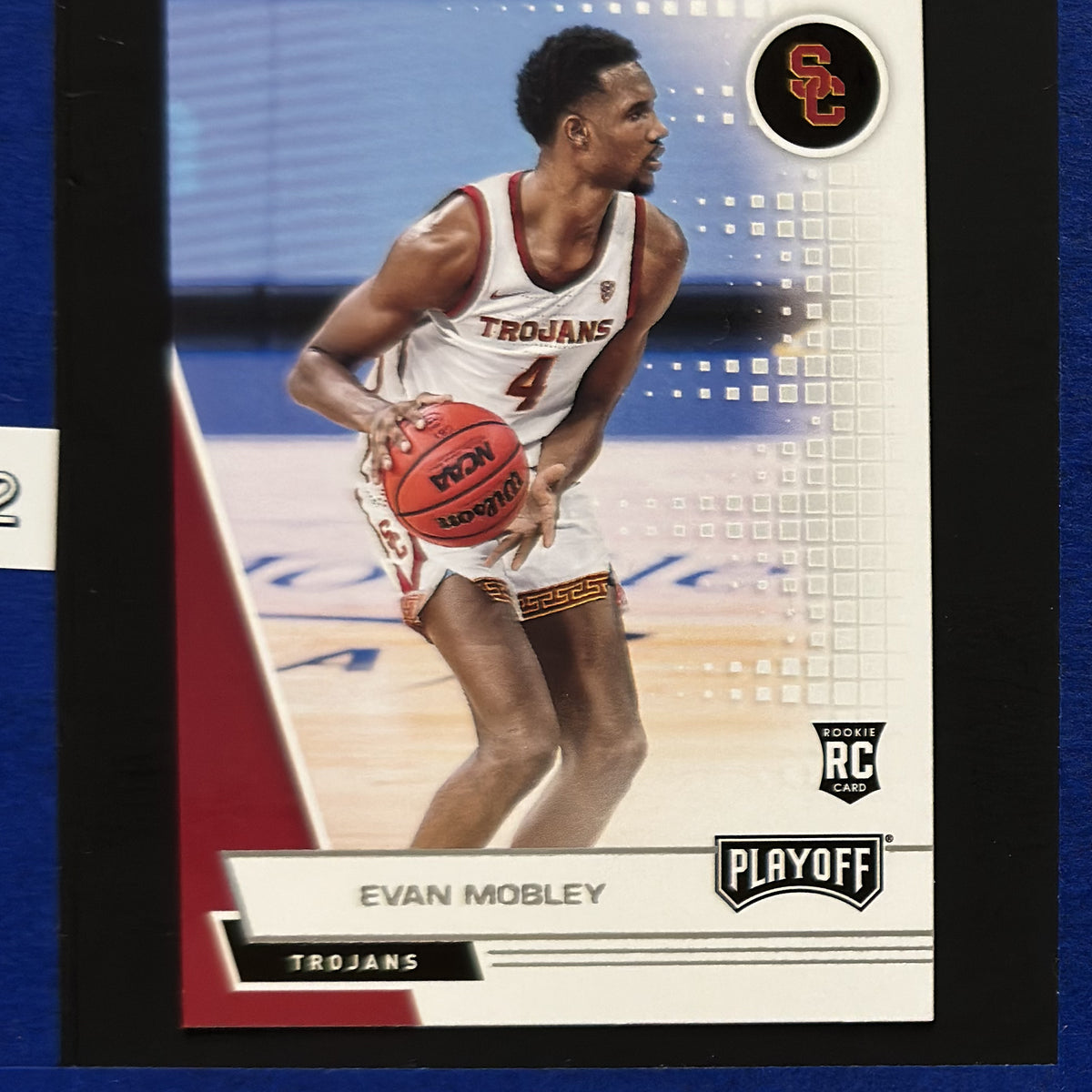 2021-22 Panini Chronicles Draft Picks Playoff Evan Mobley RC #353 — front view