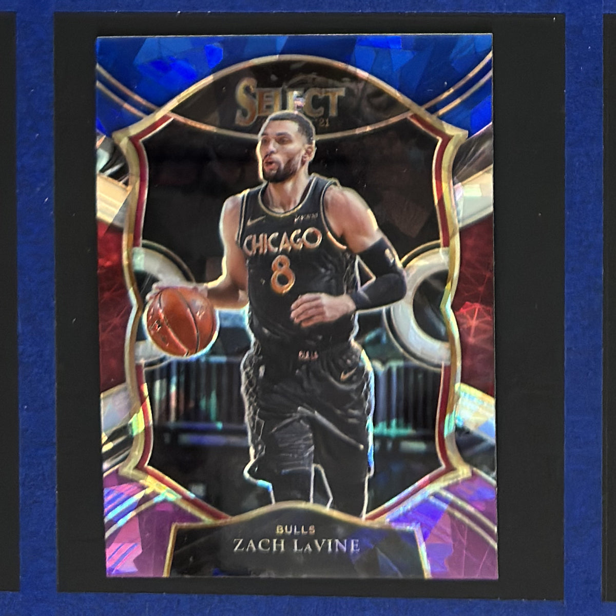 2020-21 Panini Select Concourse Blue White Purple Cracked Ice Zach LaVine #14 — front view
