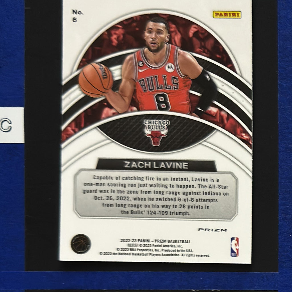 2022-23 Panini Prizm Dominance Green Zach LaVine #6 — back view