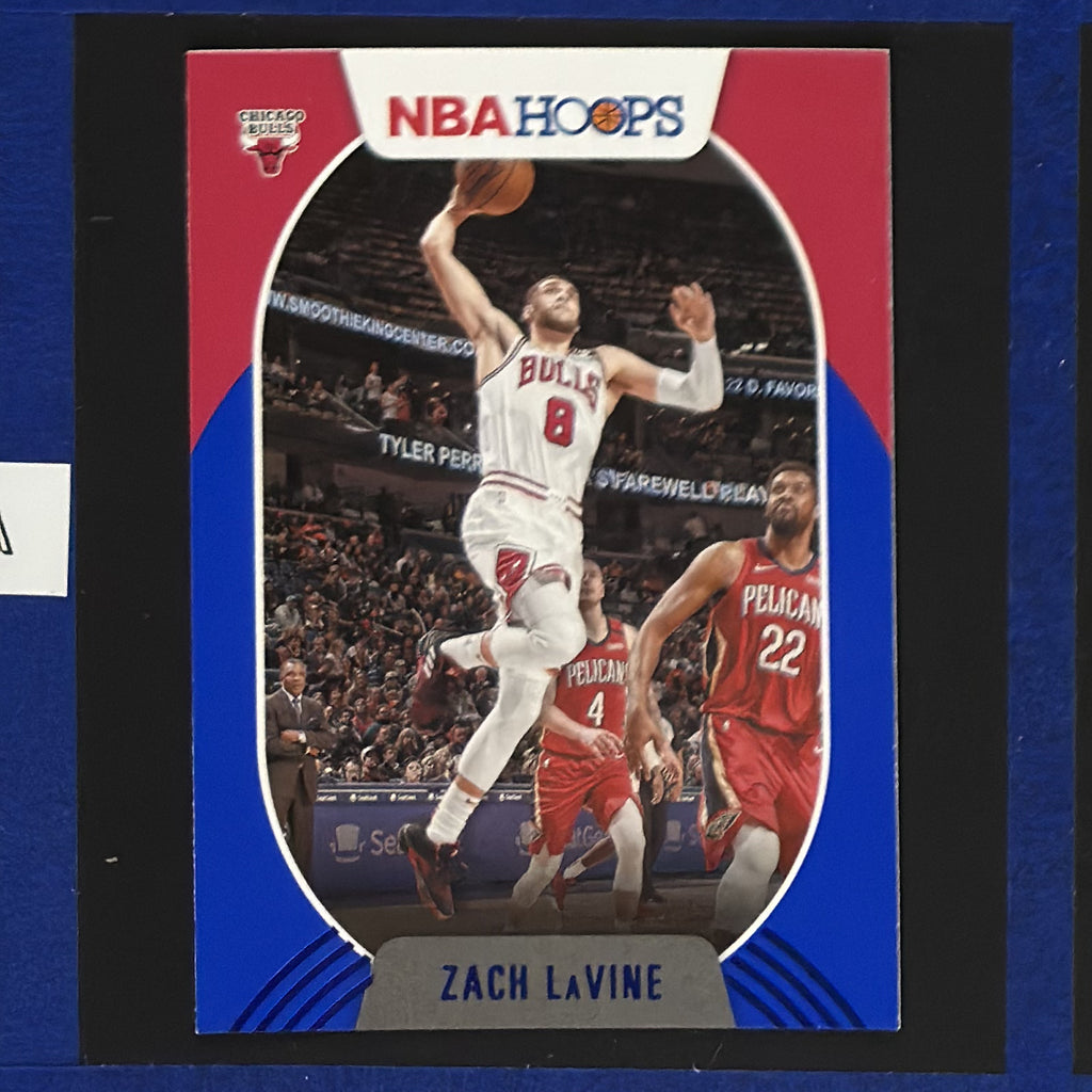 2020-21 Panini NBA Hoops Zach LaVine #196 — front view