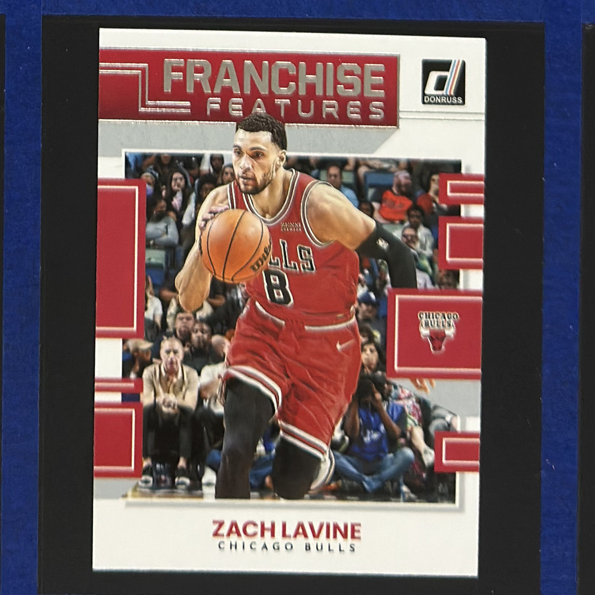 2022-23 Panini Donruss Franchise Features Zach LaVine #6 — front view