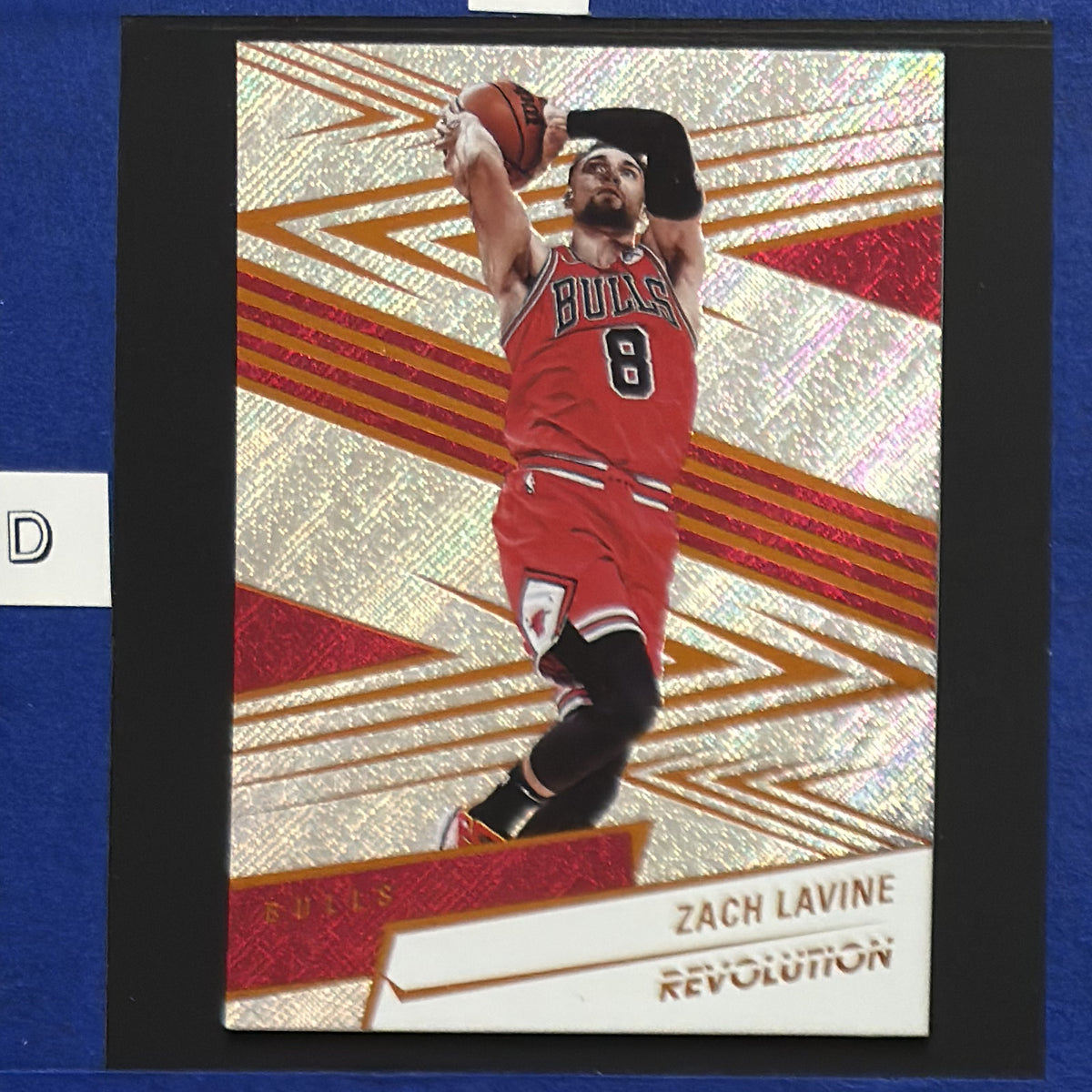 2024-25 Panini Revolution Zach LaVine #81 — front view
