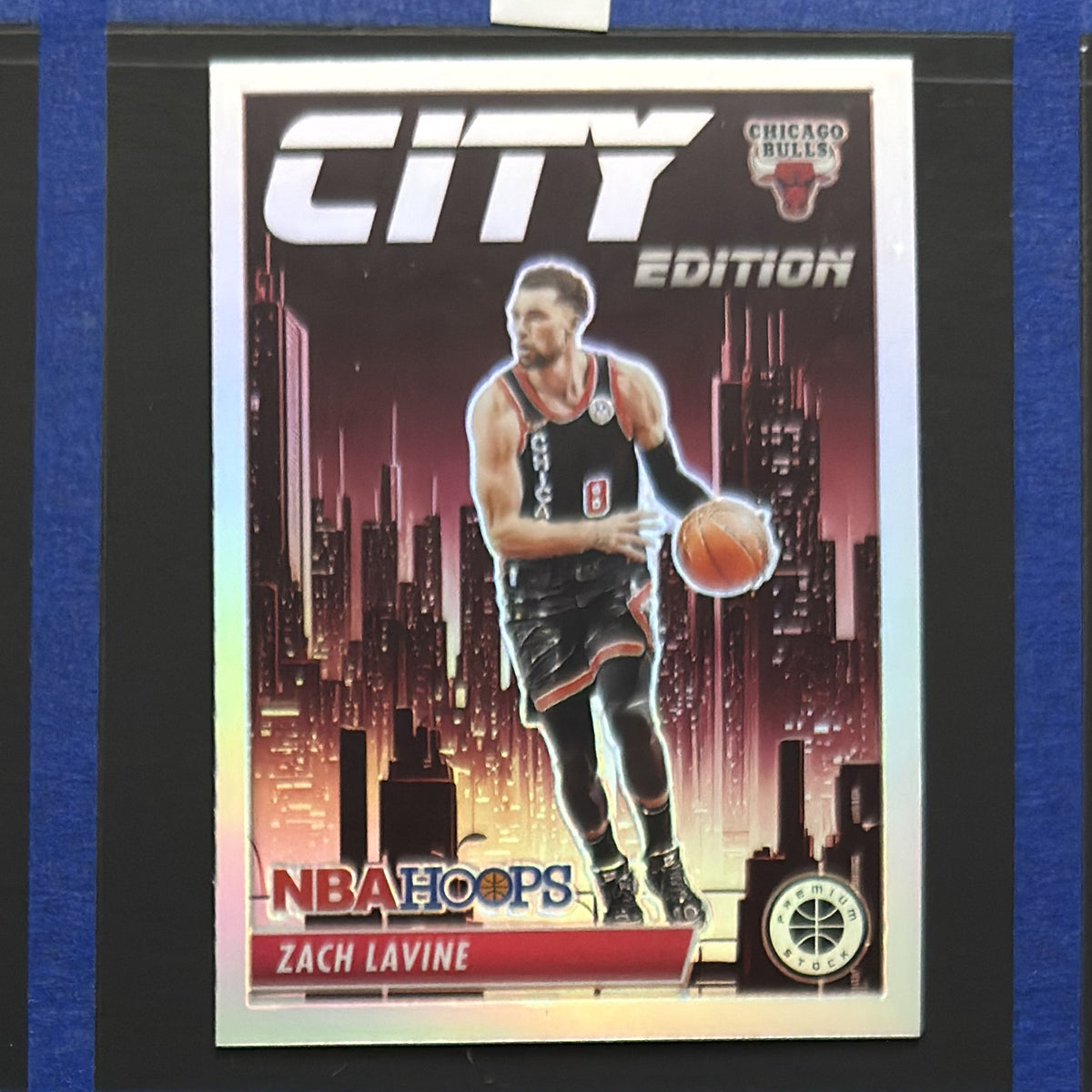 2023-24 Panini NBA Hoops Premium Stock City Edition Silver Prizm Zach LaVine #17 — front view