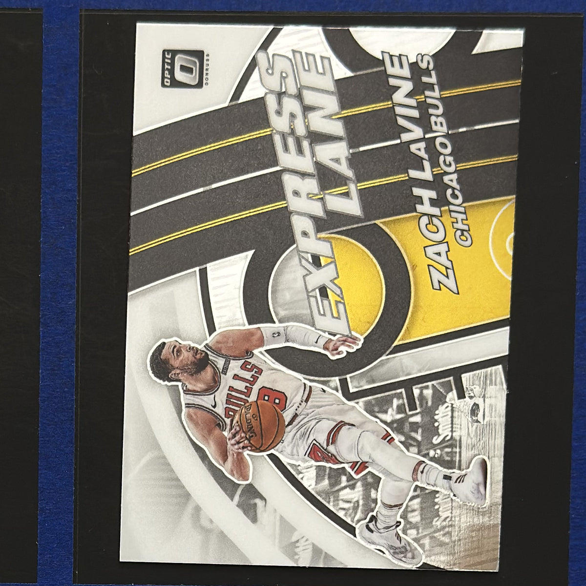 2021-22 Panini Donruss Optic Express Lane Zach LaVine #22 — front view