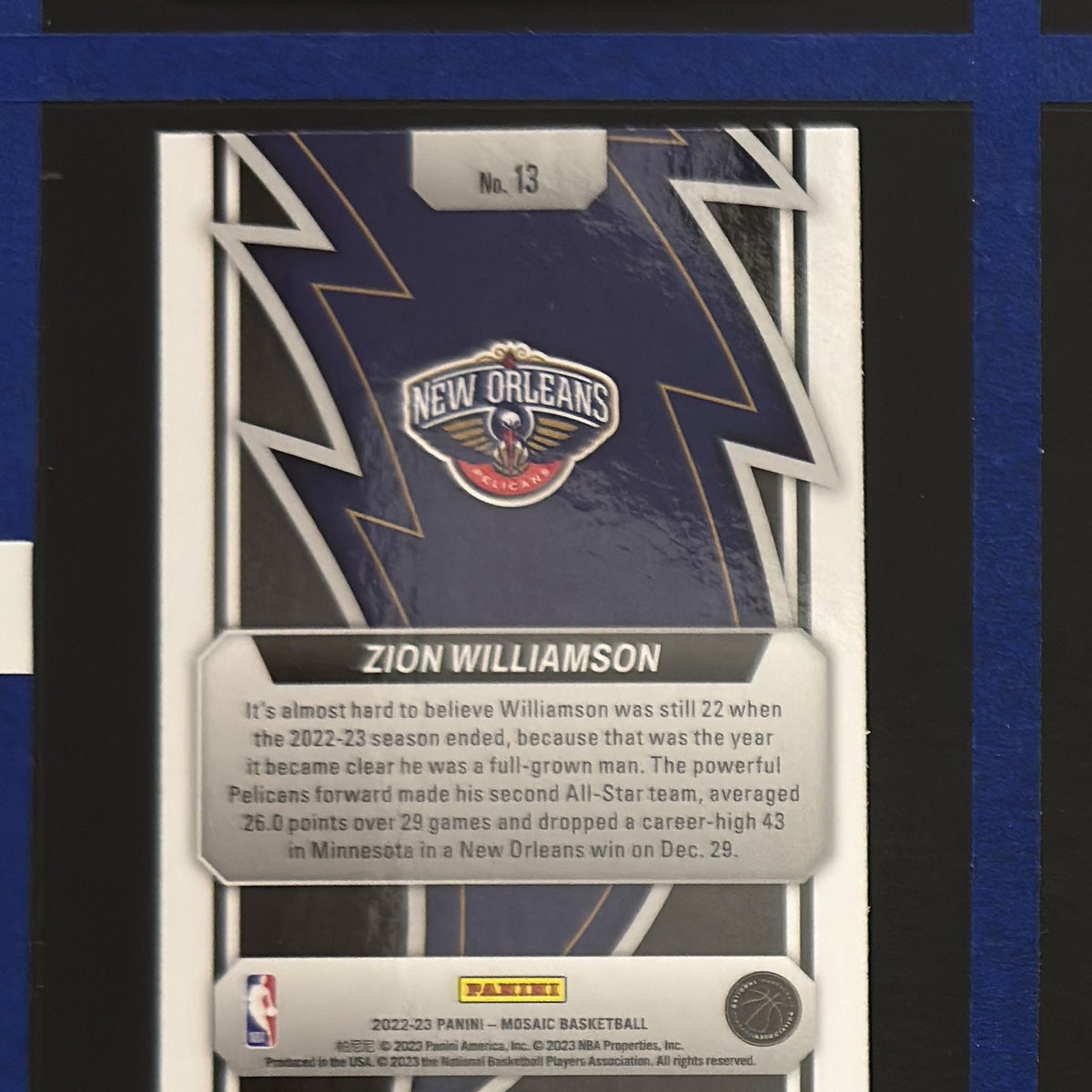 2022-23 Panini Mosaic Thunder Road Zion Williamson #13 — back view
