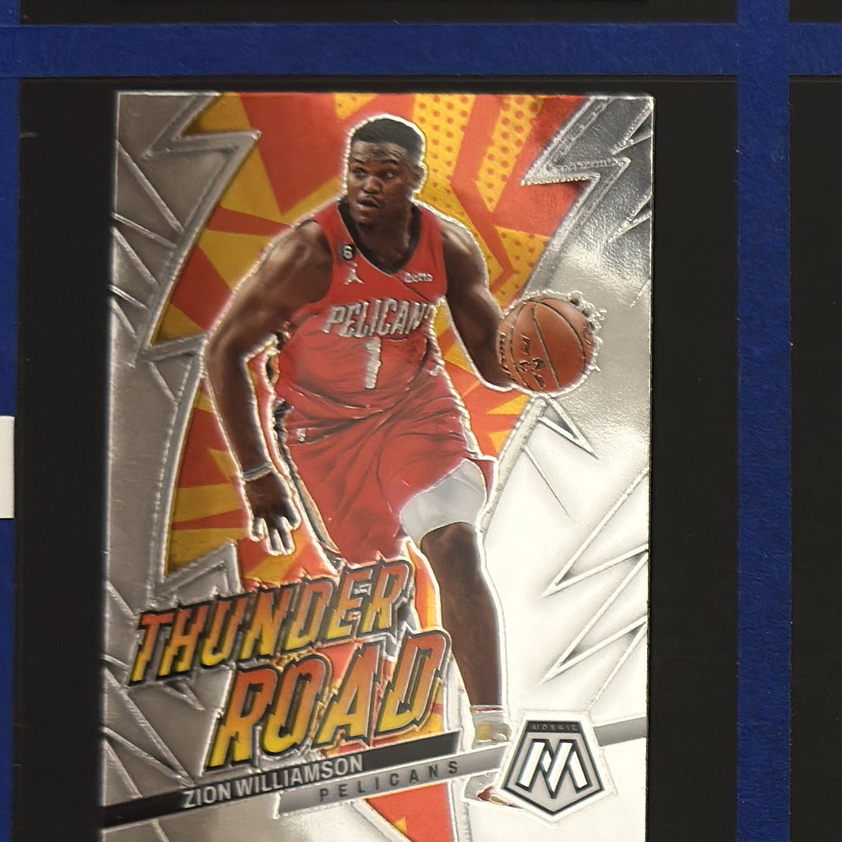 2022-23 Panini Mosaic Thunder Road Zion Williamson #13 — front view