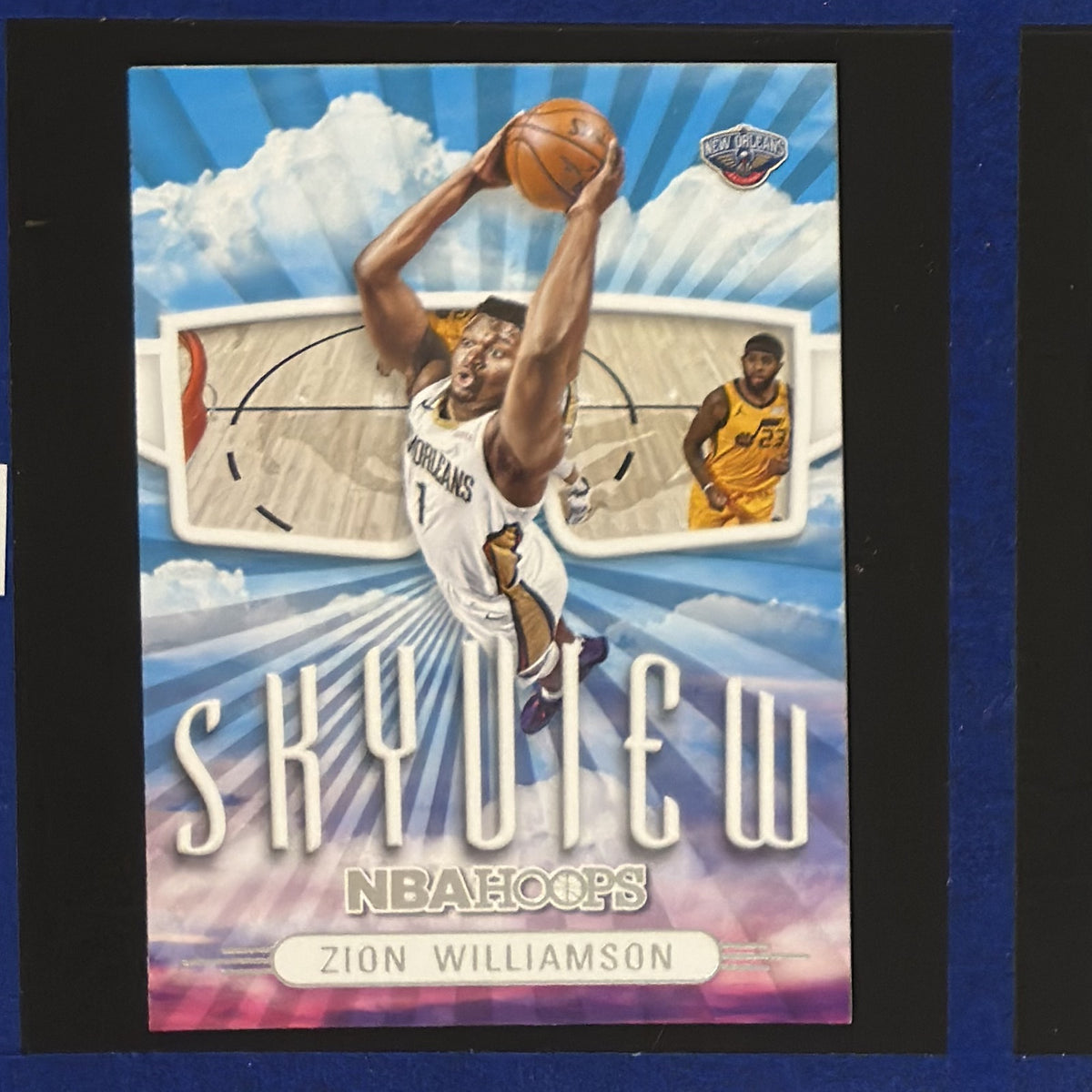 2022-23 Panini NBA Hoops Skyview Zion Williamson #7 — front view