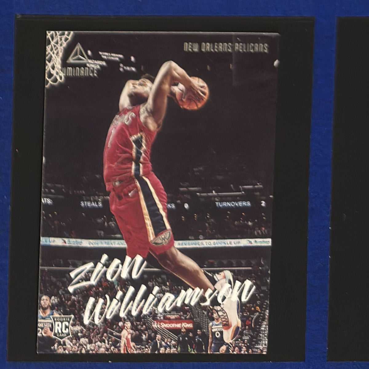 2019-20 Panini Chronicles Luminance Zion Williamson RC #143 — front view