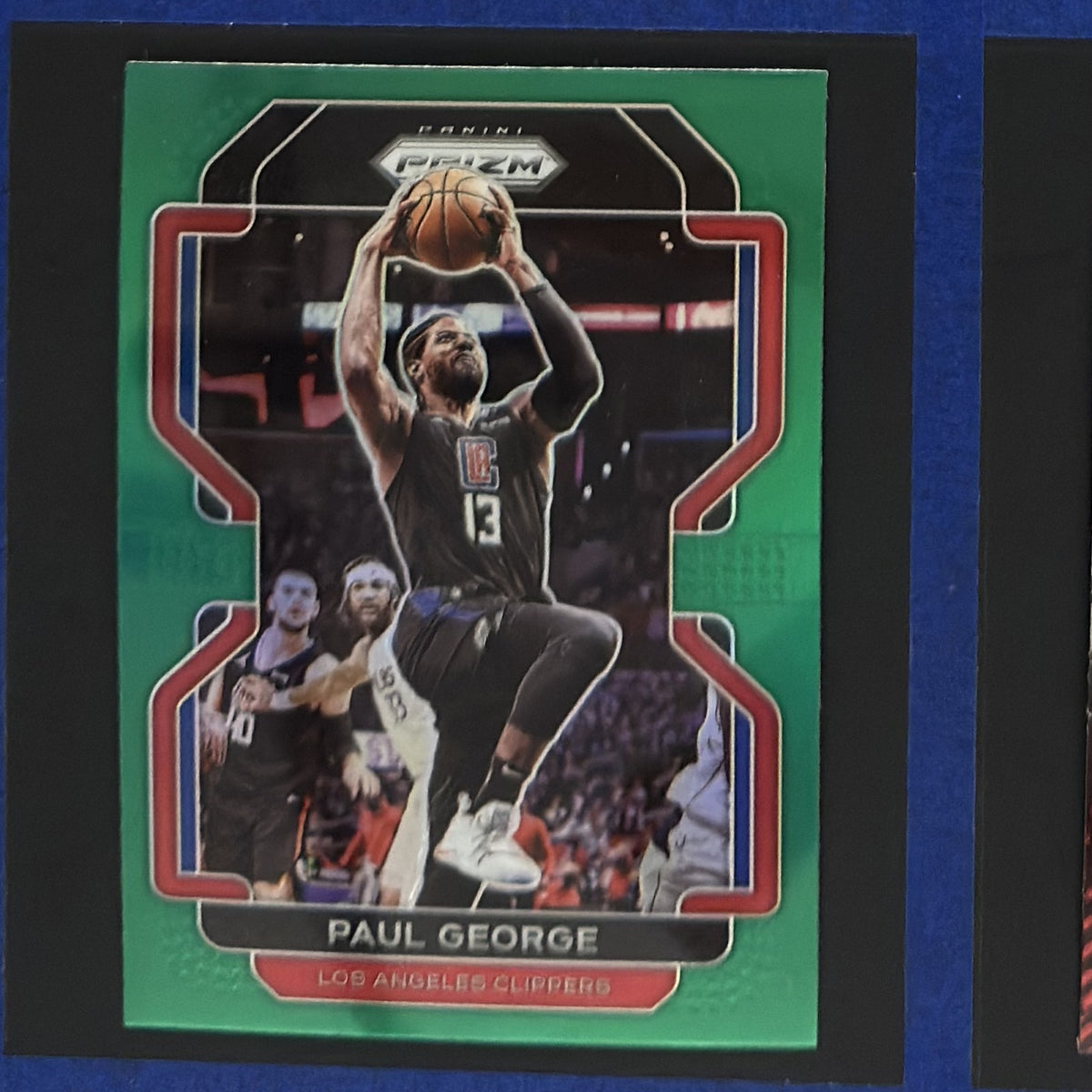 2021-22 Panini Prizm Green Prizm Paul George #220 — front view