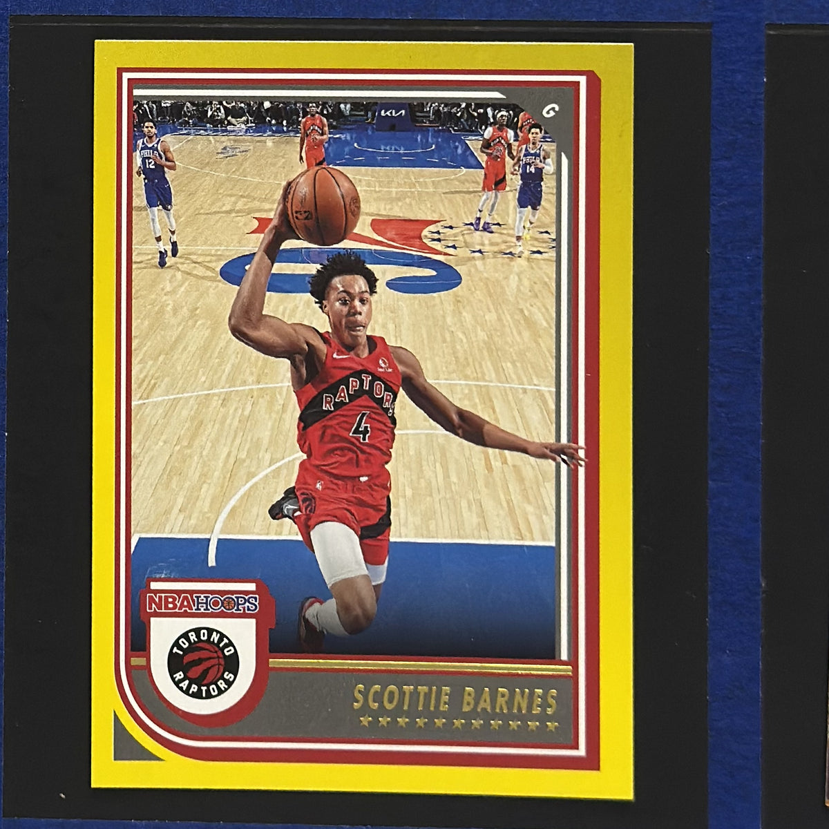 2022-23 Panini NBA Hoops Yellow Scottie Barnes #37 front