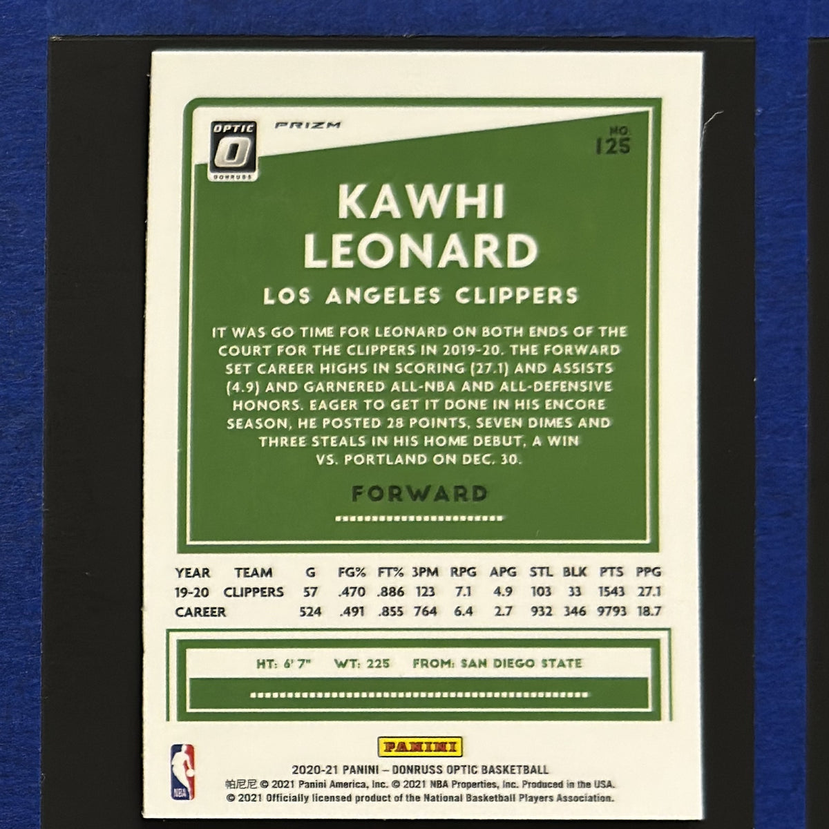2020-21 Panini Donruss Optic Purple Shock Prizm Kawhi Leonard #125 — back view