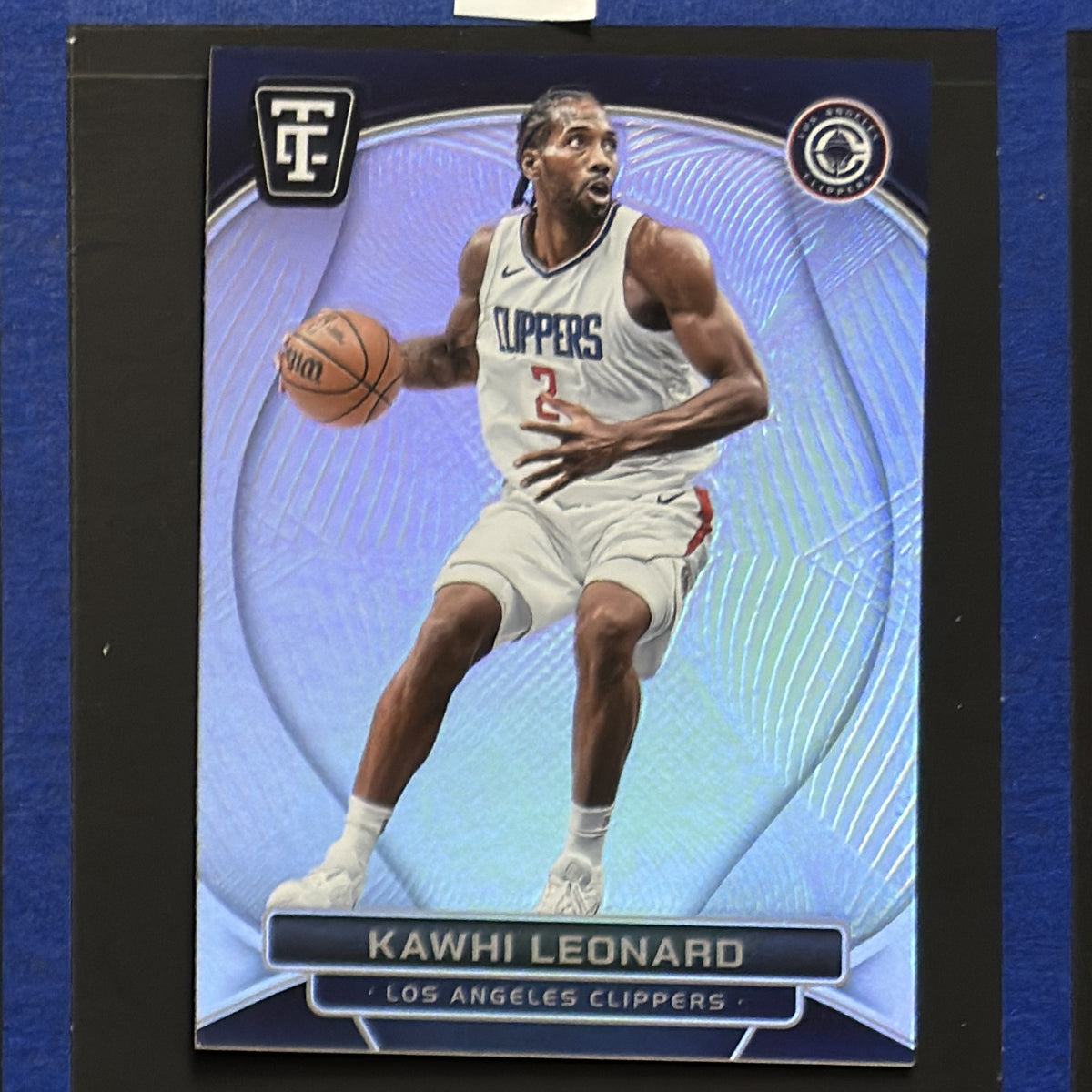 2024-25 Panini Totally Certified Mirror Kawhi Leonard #12 — front view