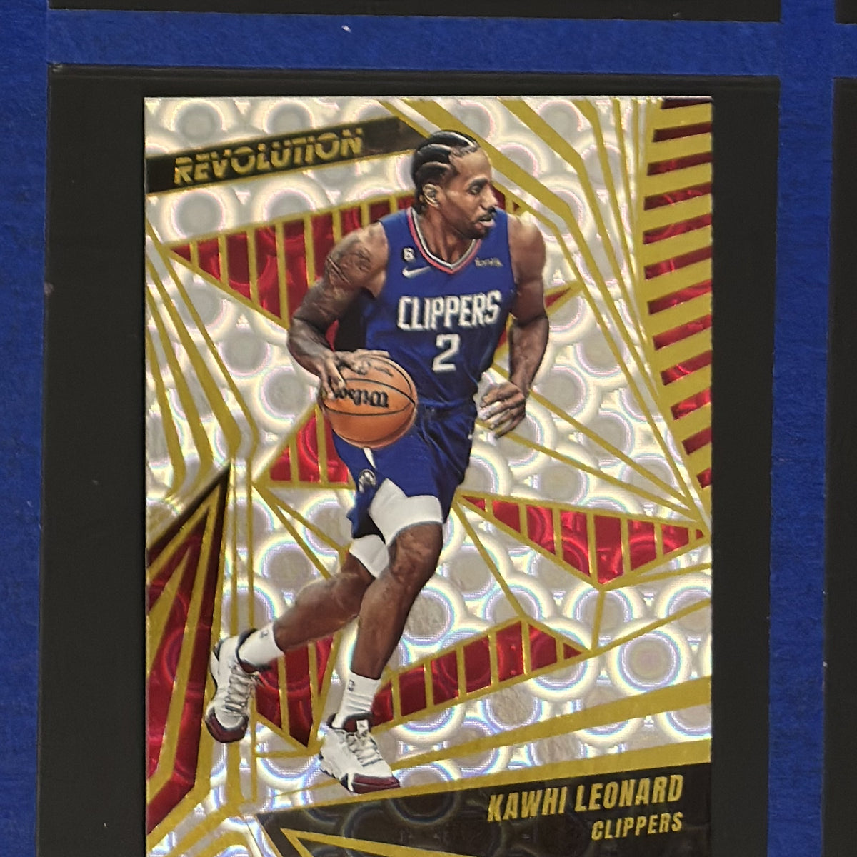 2023-24 Panini Revolution Groove Kawhi Leonard #17 — front view