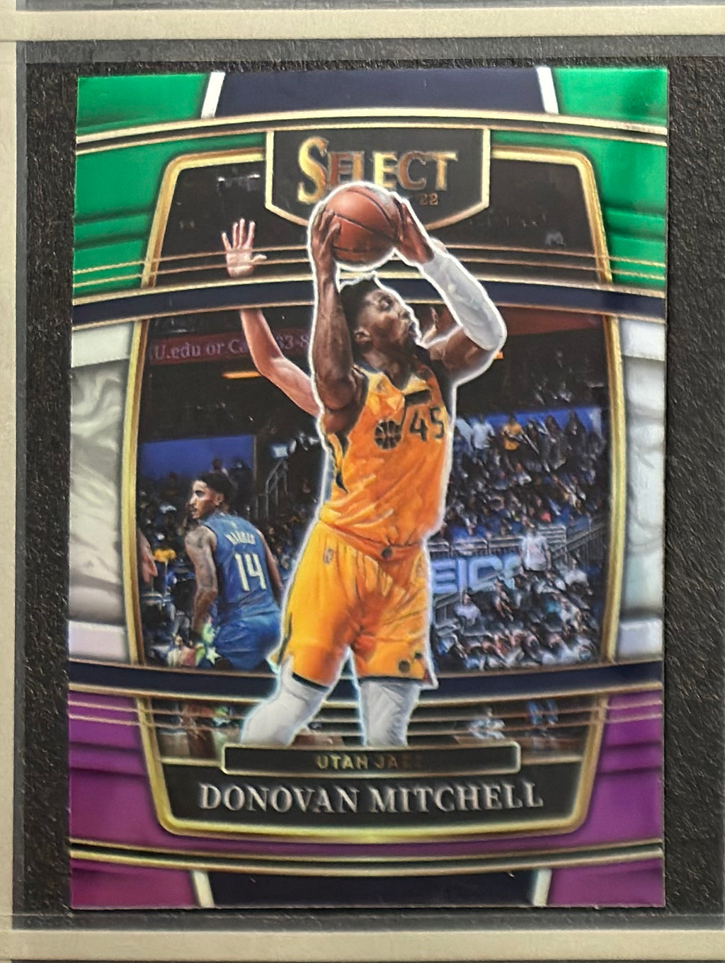 2021-22 Panini Select Concourse Green White Purple Prizm Donovan Mitchell #83 — front view