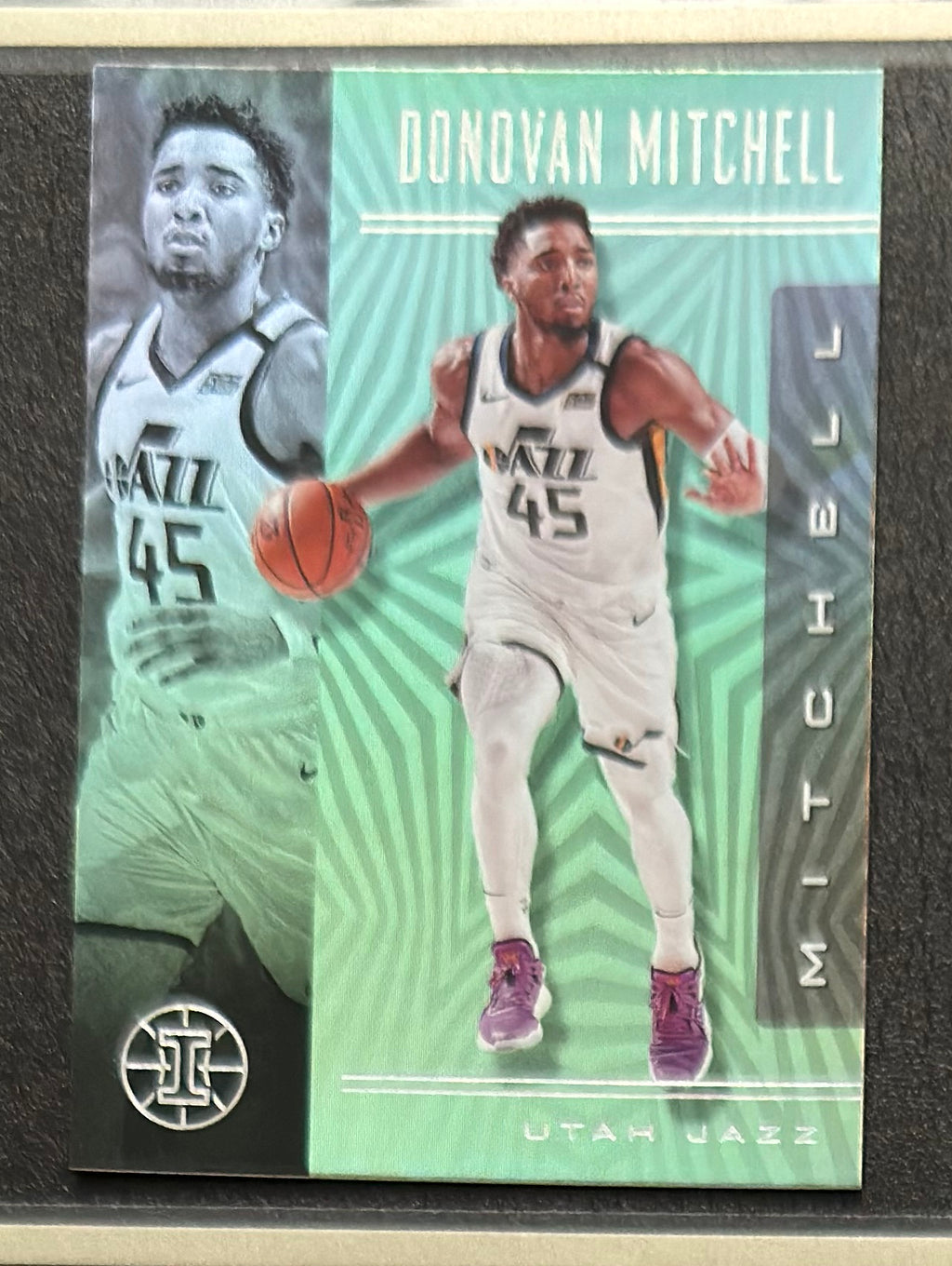 2019-20 Panini Illusions Emerald Donovan Mitchell #2 — front view