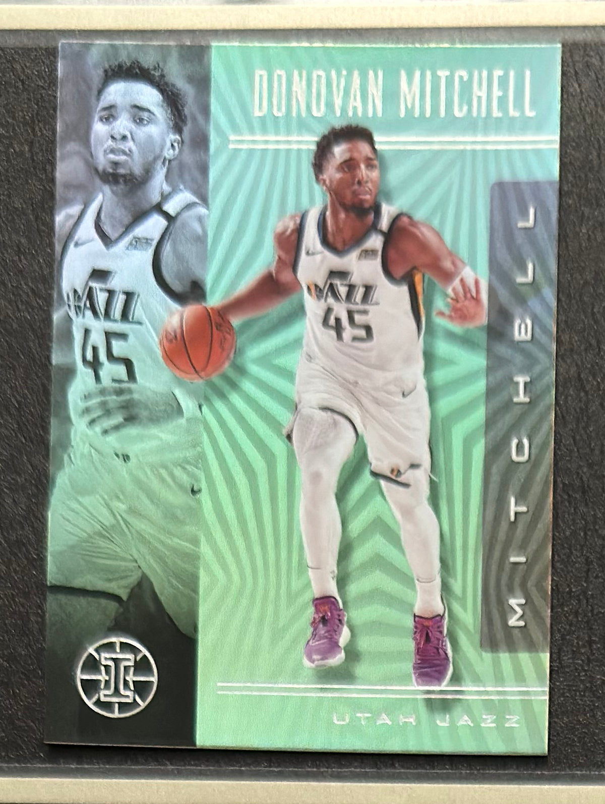 2019-20 Panini Illusions Emerald Donovan Mitchell #2 — front view